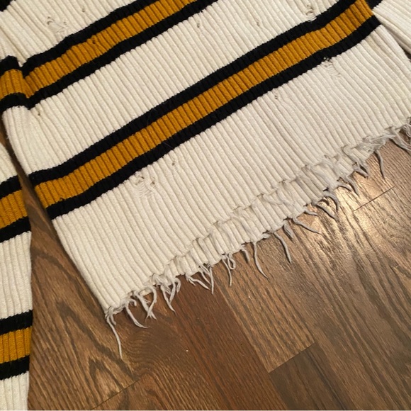 Lush Striped Distressed Sweater - Picture 3 of 4